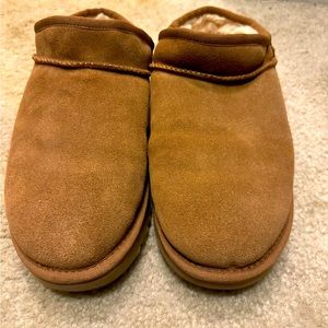 Ugg classic slippers